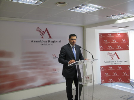 RdaPrensa-DtorGralSEF 004